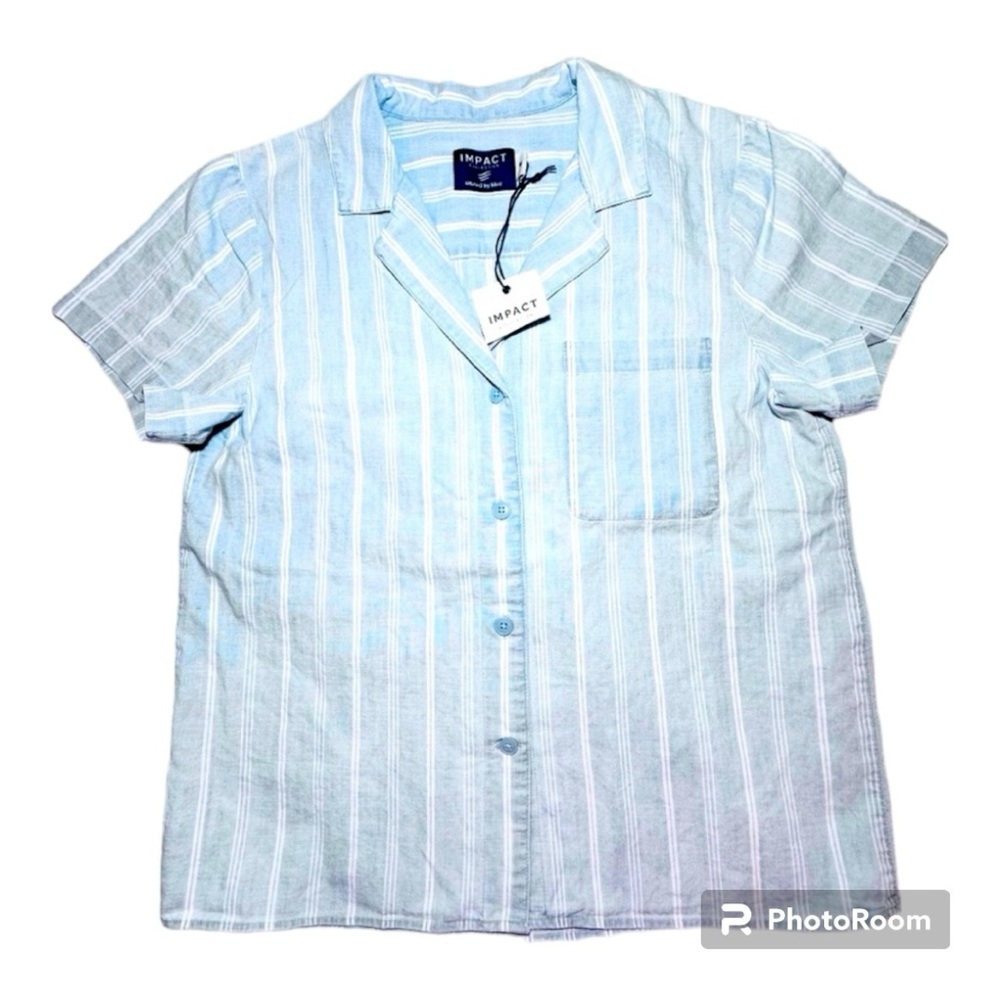 NWOT United by Blue short sleeve button up